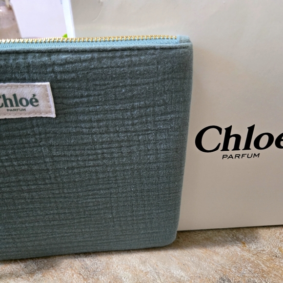 Brand New Chloe Parfum Makeup Bag and Clutch - Picture 3 of 5